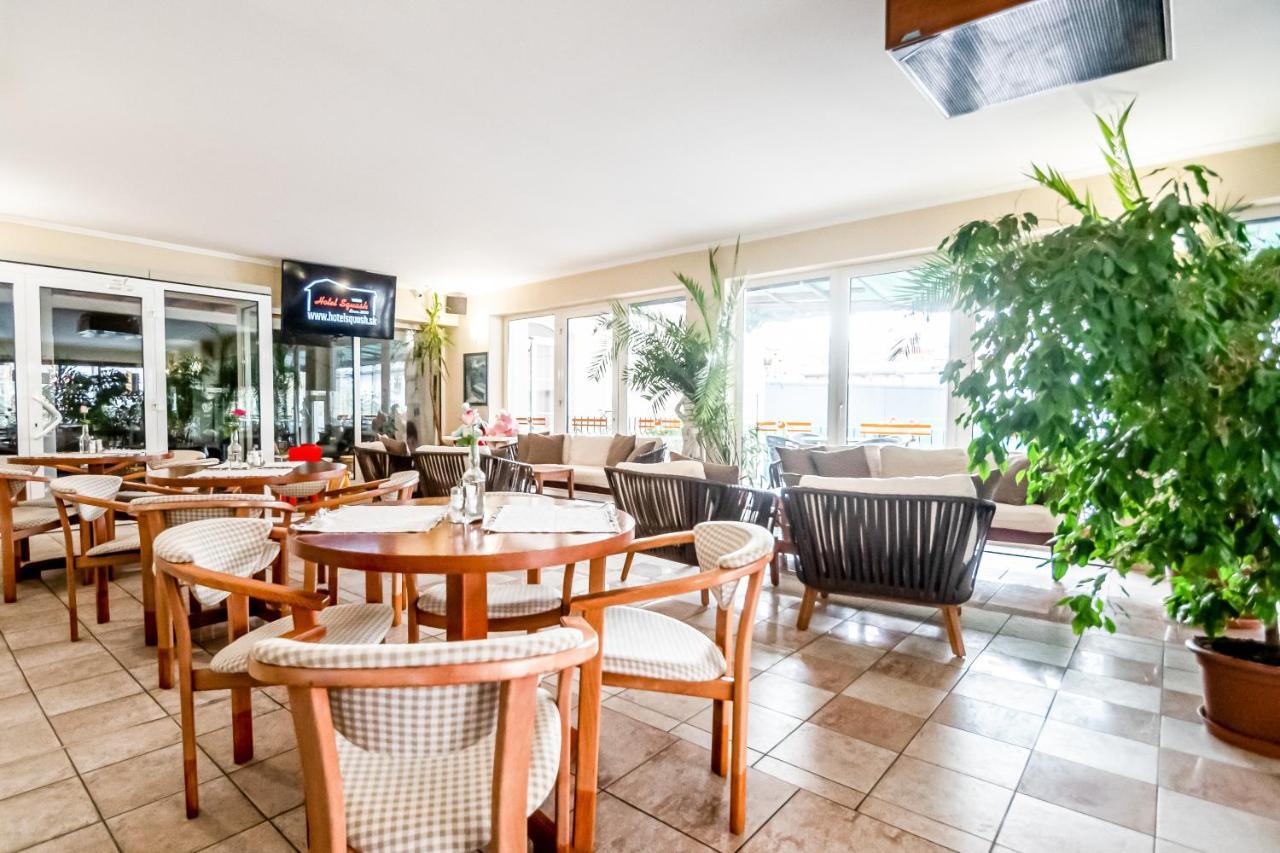 Hotel Squash Centrum Prievidza Εξωτερικό φωτογραφία
