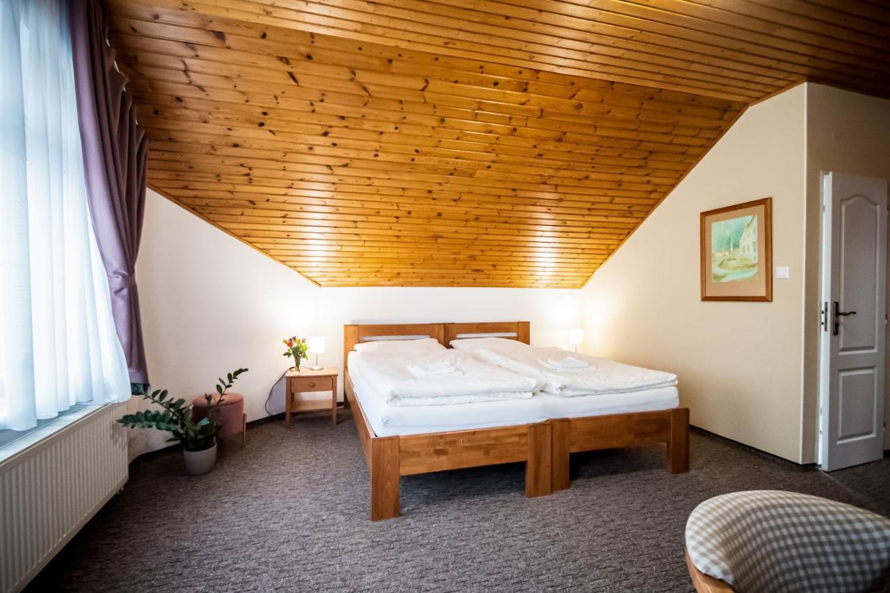 Hotel Squash Centrum Prievidza Εξωτερικό φωτογραφία