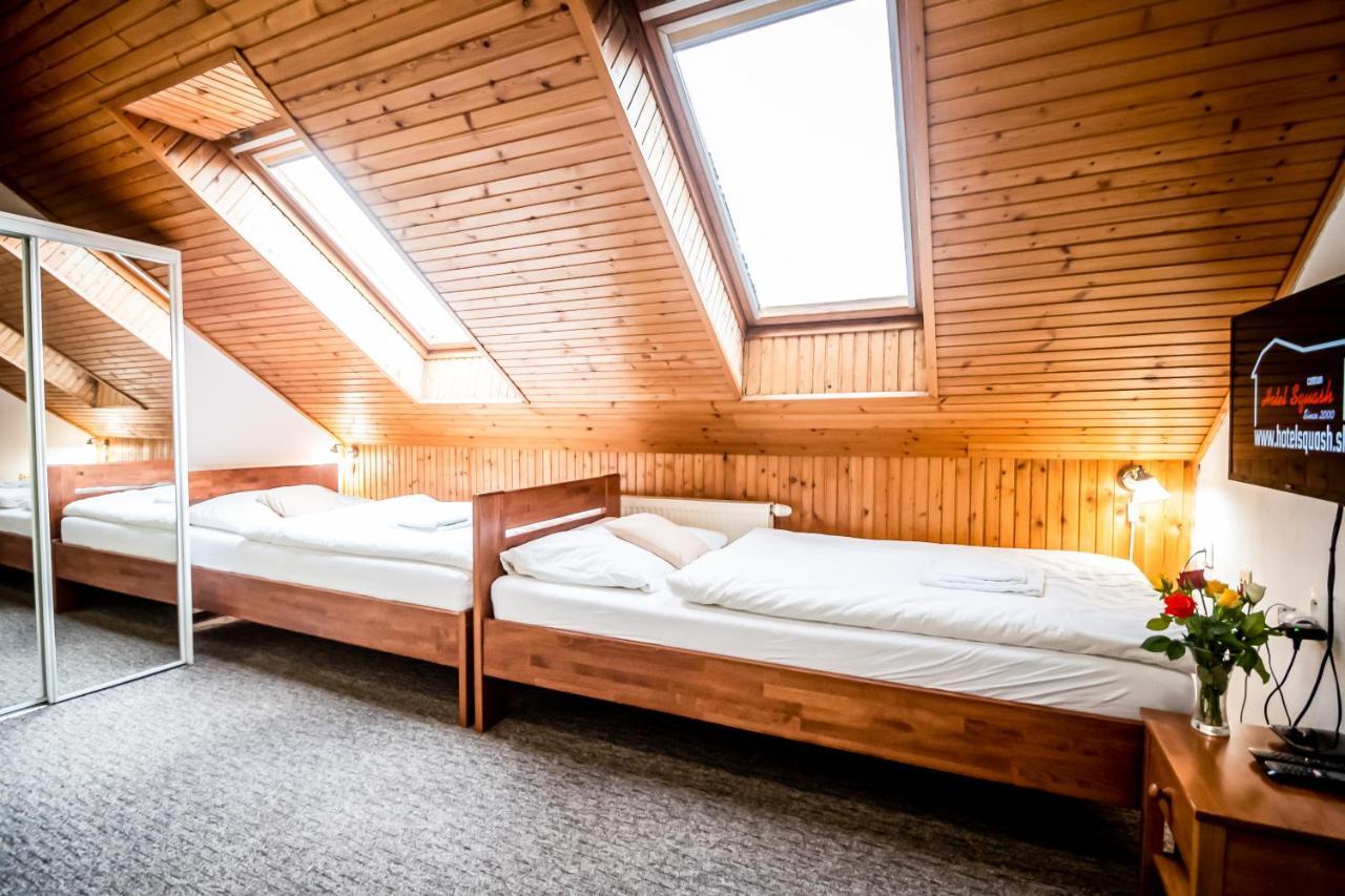 Hotel Squash Centrum Prievidza Εξωτερικό φωτογραφία