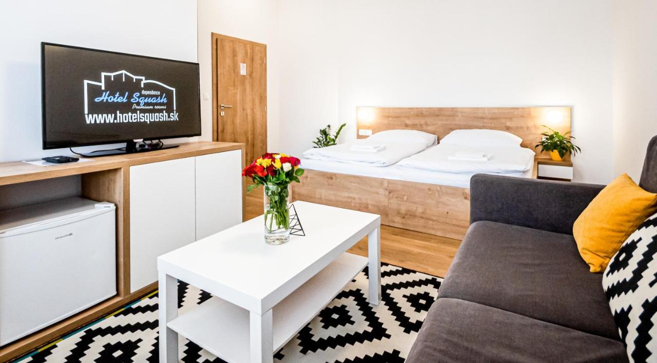 Hotel Squash Centrum Prievidza Εξωτερικό φωτογραφία