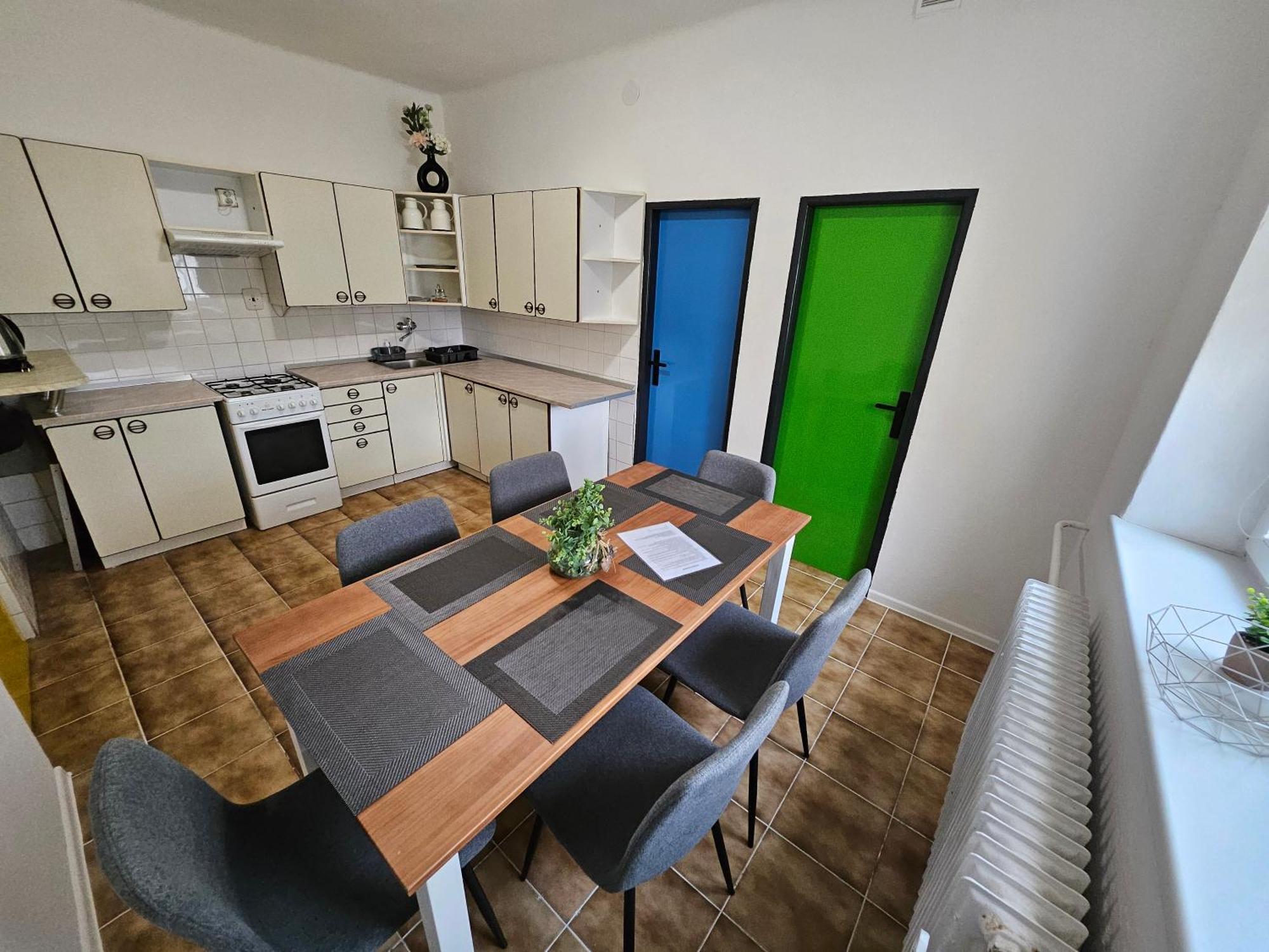 Hotel Squash Centrum Prievidza Δωμάτιο φωτογραφία